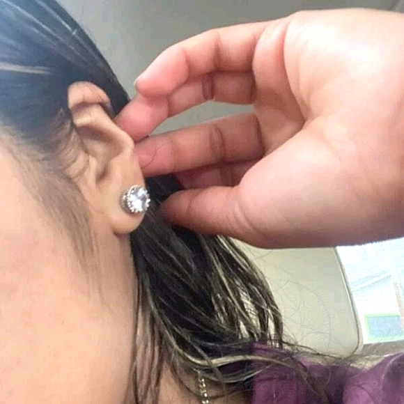 Silver stud Rhinestone earrings Dainty simple sparkly Prom wedding 💖2/$30 - Picture 3 of 15